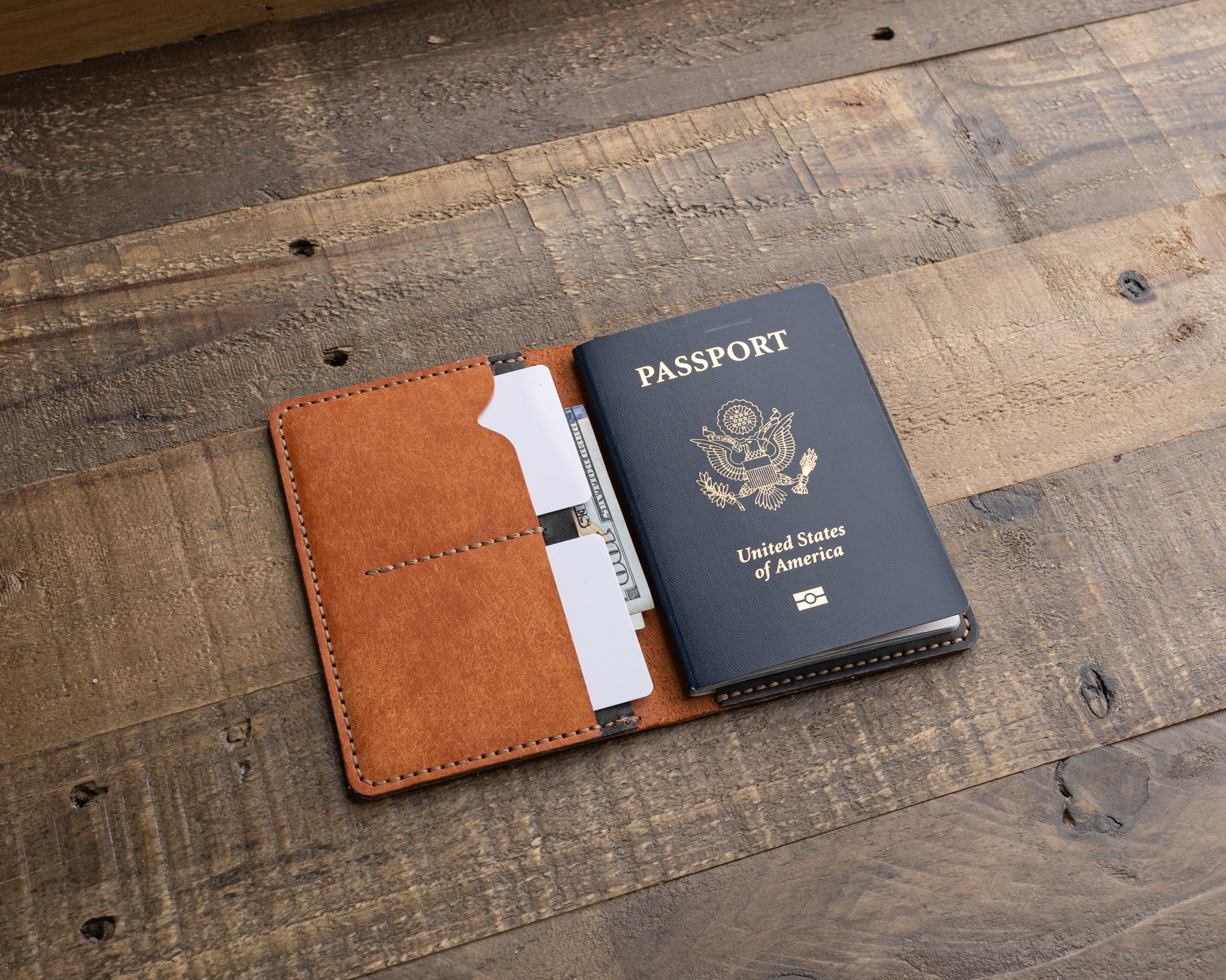 Cittadino - Passport Wallet